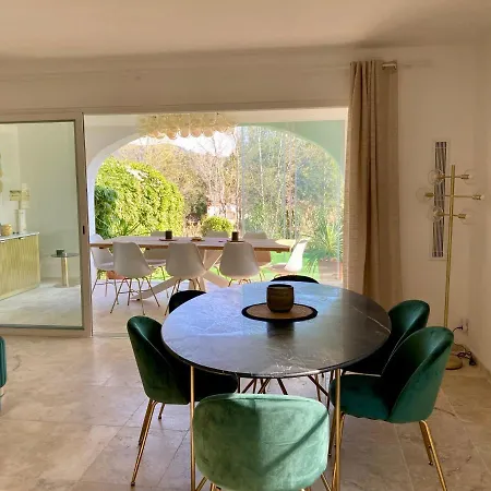 *les Restanques Maison Des Chenes 3 Chambres* * Grimaud